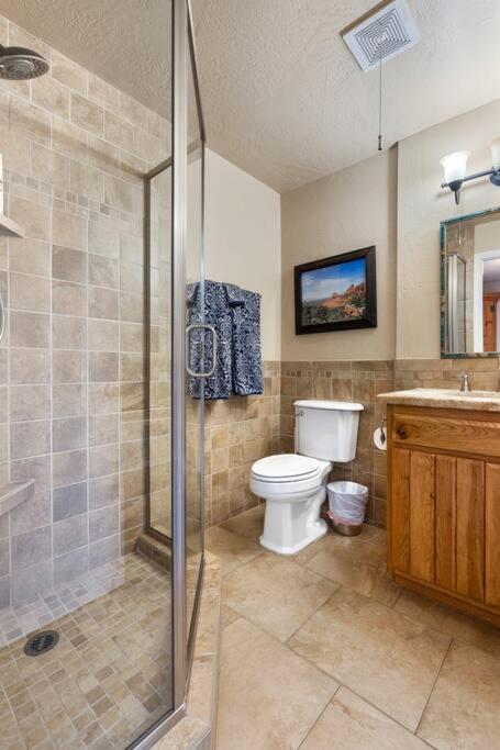 Luxury Cabin Oasis Getaway Heart Of Munds Park Exterior photo